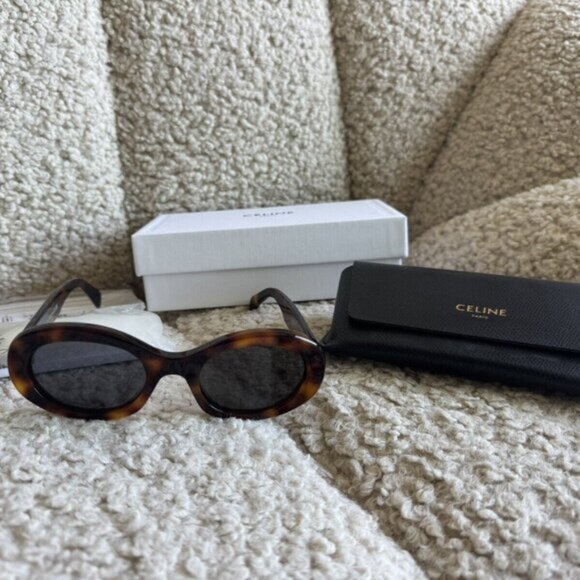 Celine triomphe oval tortoise sunglasses - Picture 1 of 5